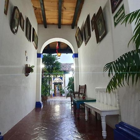 Hotel Posada Casa Juana ซานกริสโตบัล เด ลาสกาซาส ภายนอก รูปภาพ