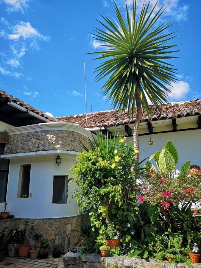 Hotel Posada Casa Juana ซานกริสโตบัล เด ลาสกาซาส ภายนอก รูปภาพ
